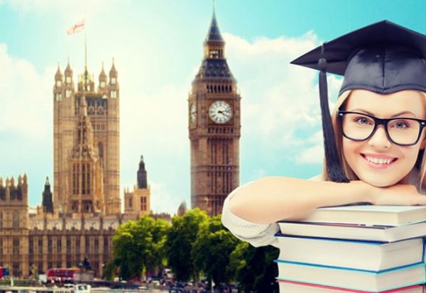 Best-Places-to-Make-Money-While-Studying-Abroad